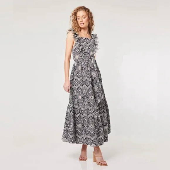 ELLIATT TYRA MAXI LACE DRESS - Picture 4 of 9